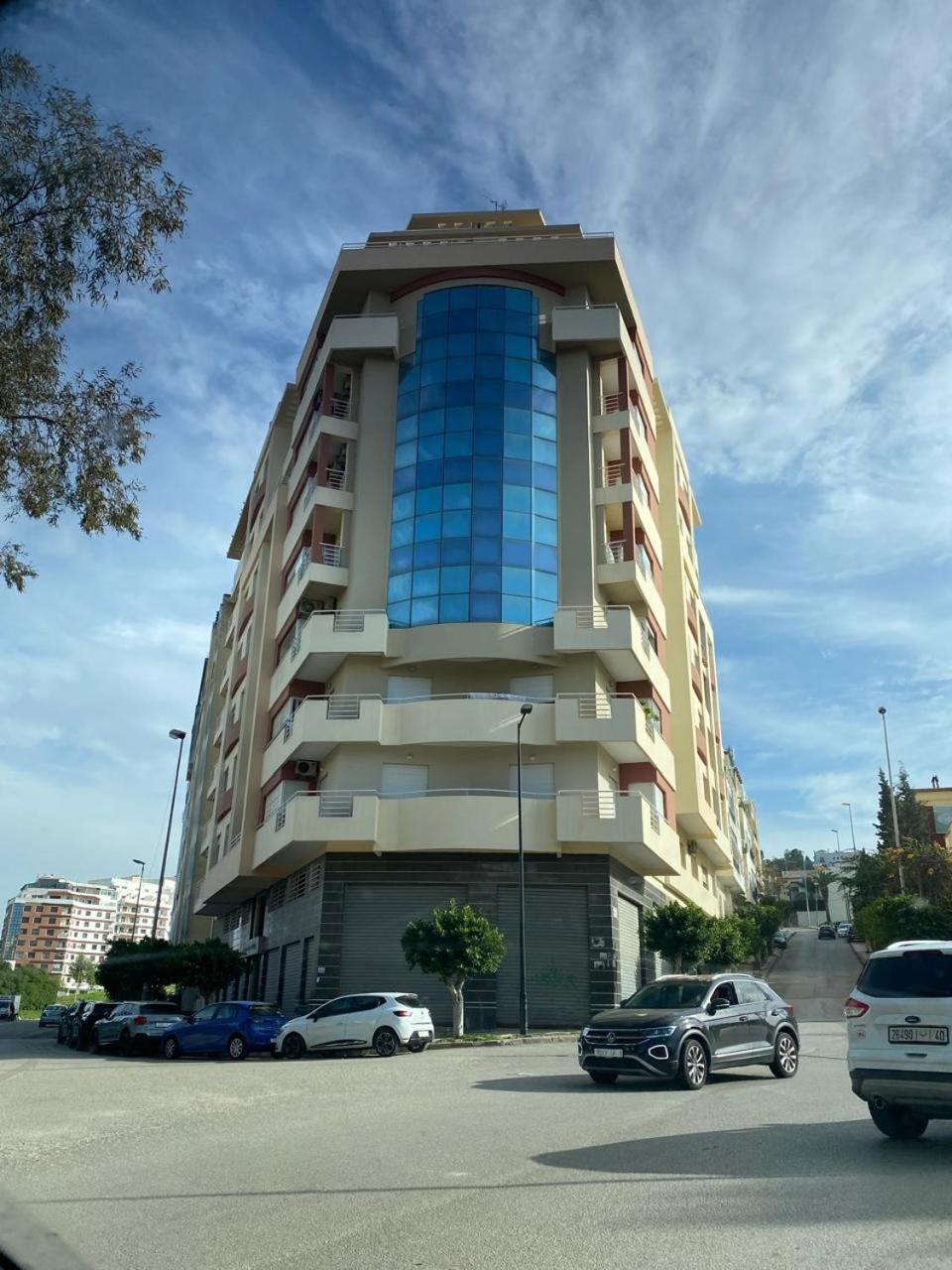 Apartment Oussama, Near Hilton, Mall And Restaurants, Family Only Building Tanger